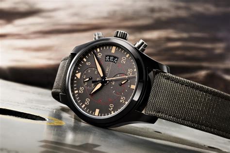 iwc top gun miramar costo|miramar chronograph top gun.